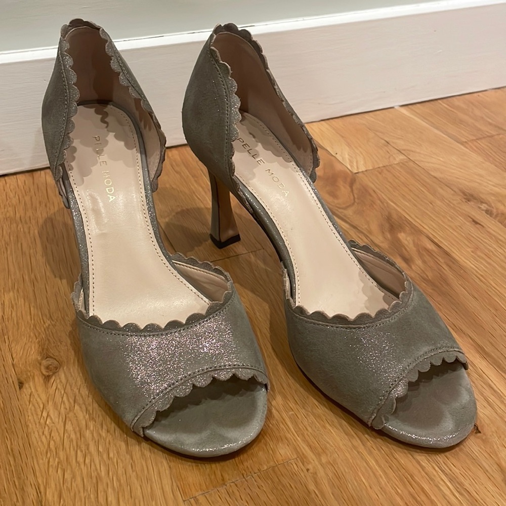 Pelle Moda Hollin Peep Toe